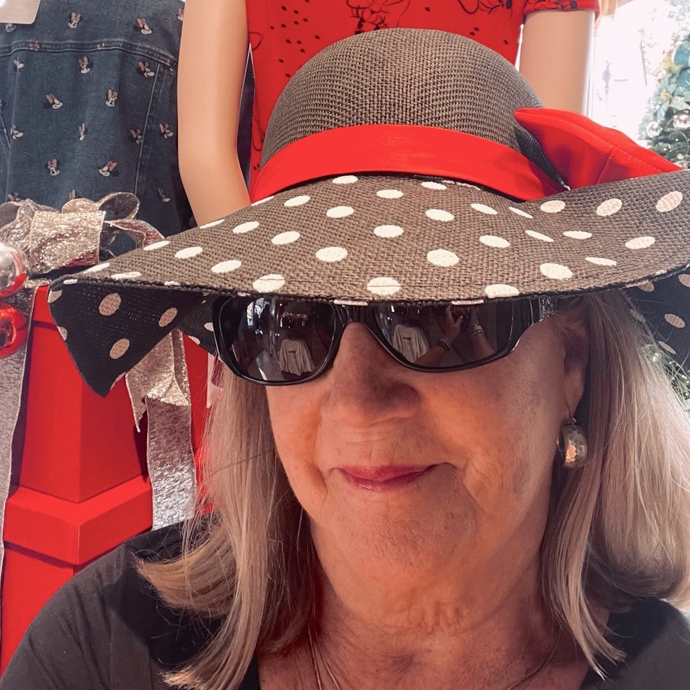 Meet your Posher, Marla